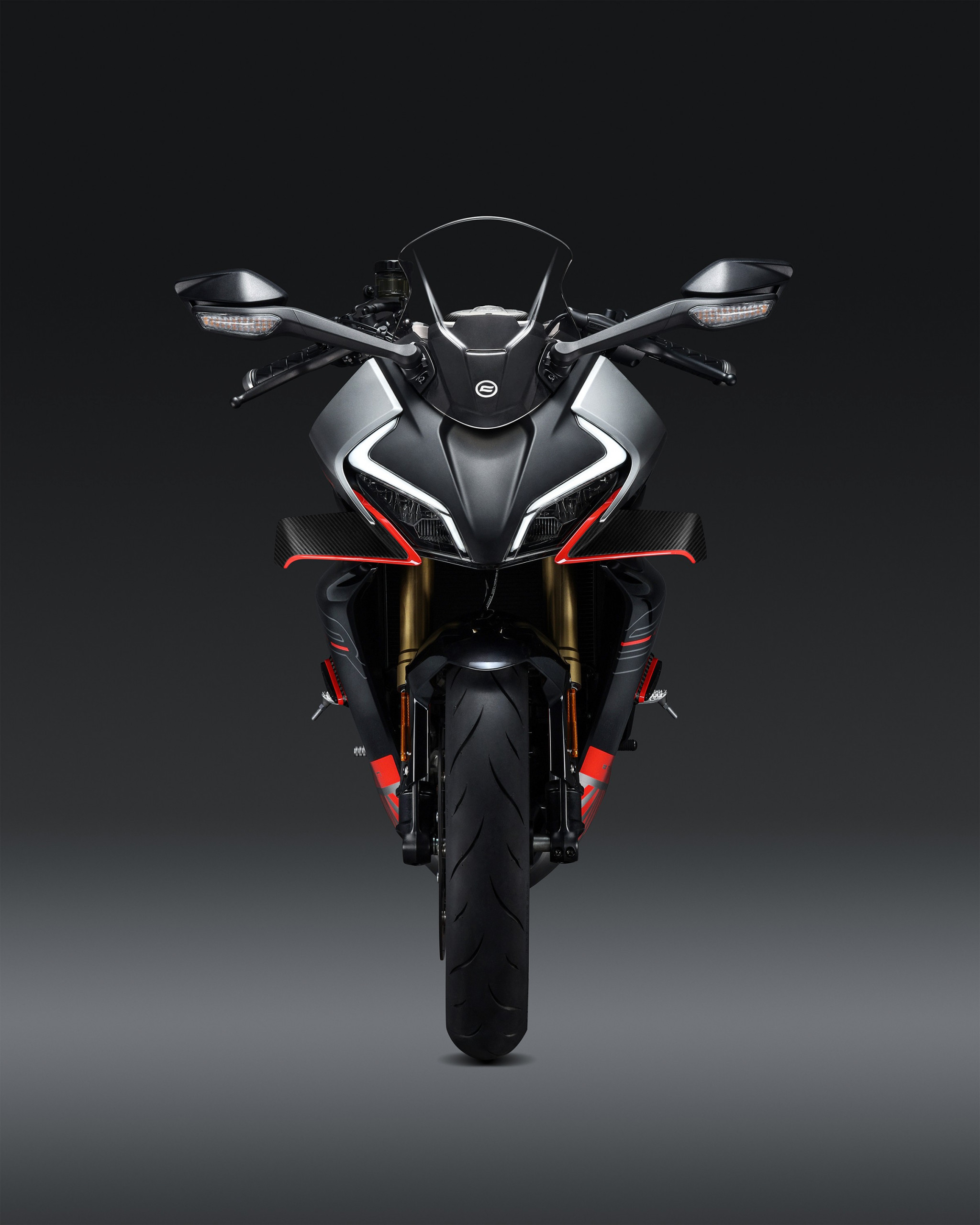 Motorka CFMOTO 450SR-S